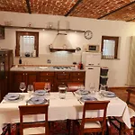 Apartmán La Tana Del Tasso - Authentic Monferrato House - Ac, Wifi, Garden, Bbq CastellʼAlfero