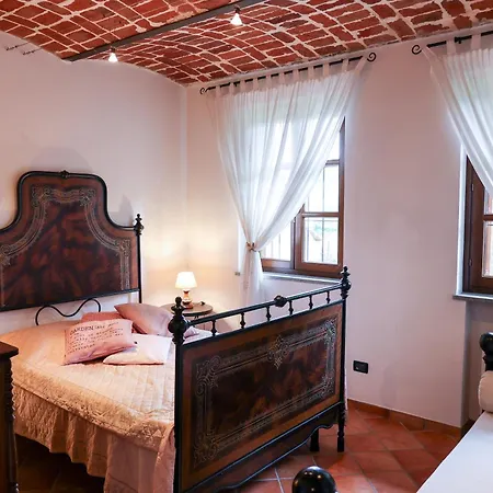 La Tana Del Tasso - Authentic Monferrato House - Ac, Wifi, Garden, Bbq CastellʼAlfero