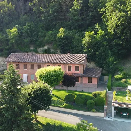 Apartament La Tana Del Tasso - Authentic Monferrato House - Ac, Wifi, Garden, Bbq *