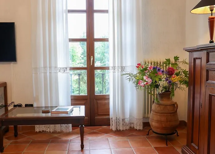 Apartament La Tana Del Tasso - Authentic Monferrato House - Ac, Wifi, Garden, Bbq CastellʼAlfero